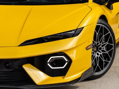 2026 Lamborghini Temerario Base