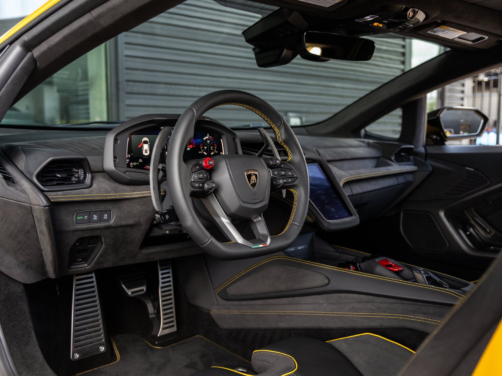 2026 Lamborghini Temerario Base