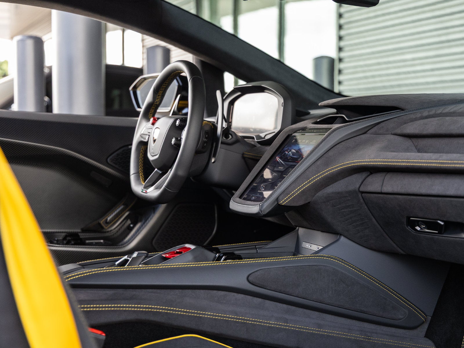 2026 Lamborghini Temerario Base