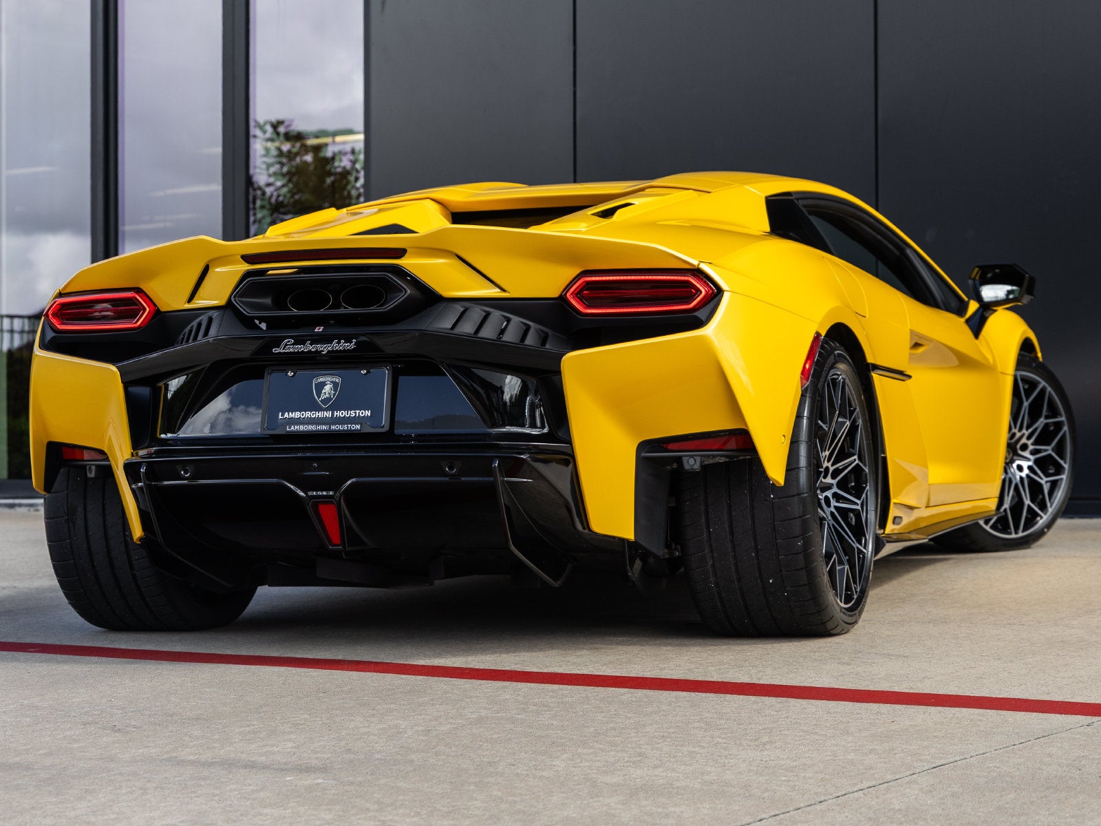 2026 Lamborghini Temerario Base
