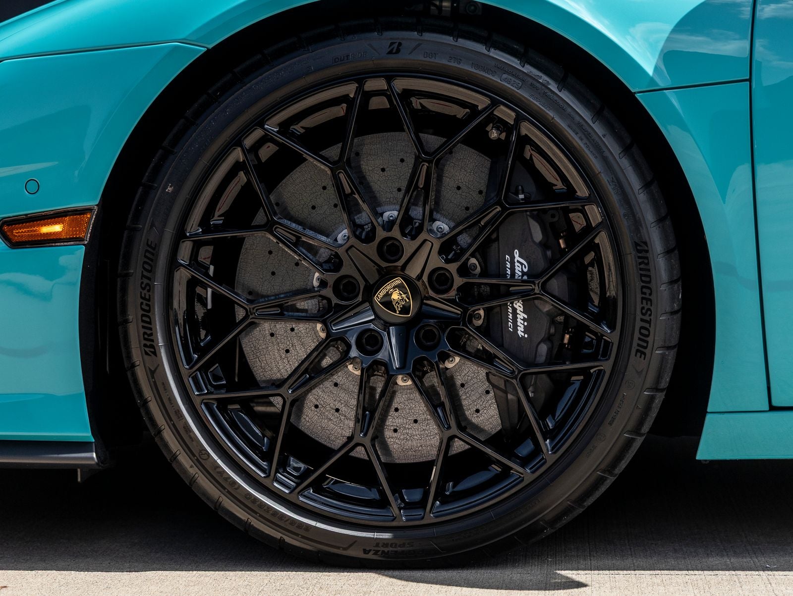 2026 Lamborghini Temerario Base