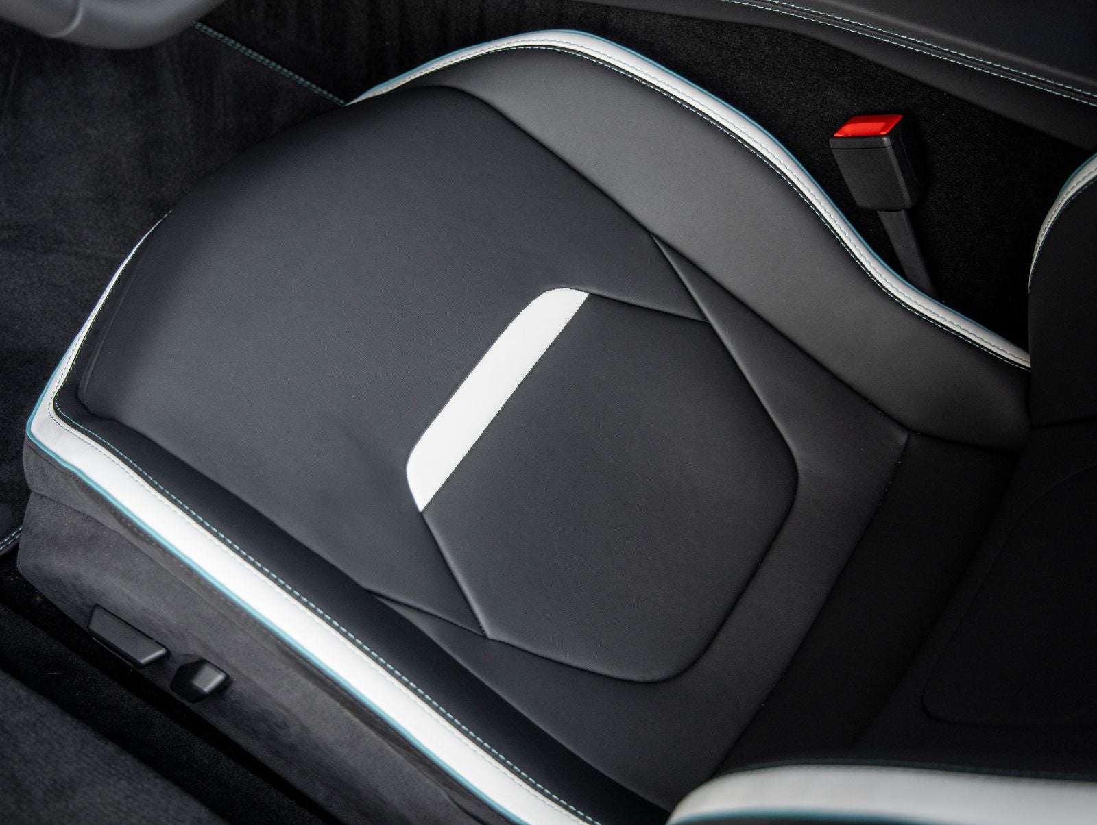 2026 Lamborghini Temerario Base