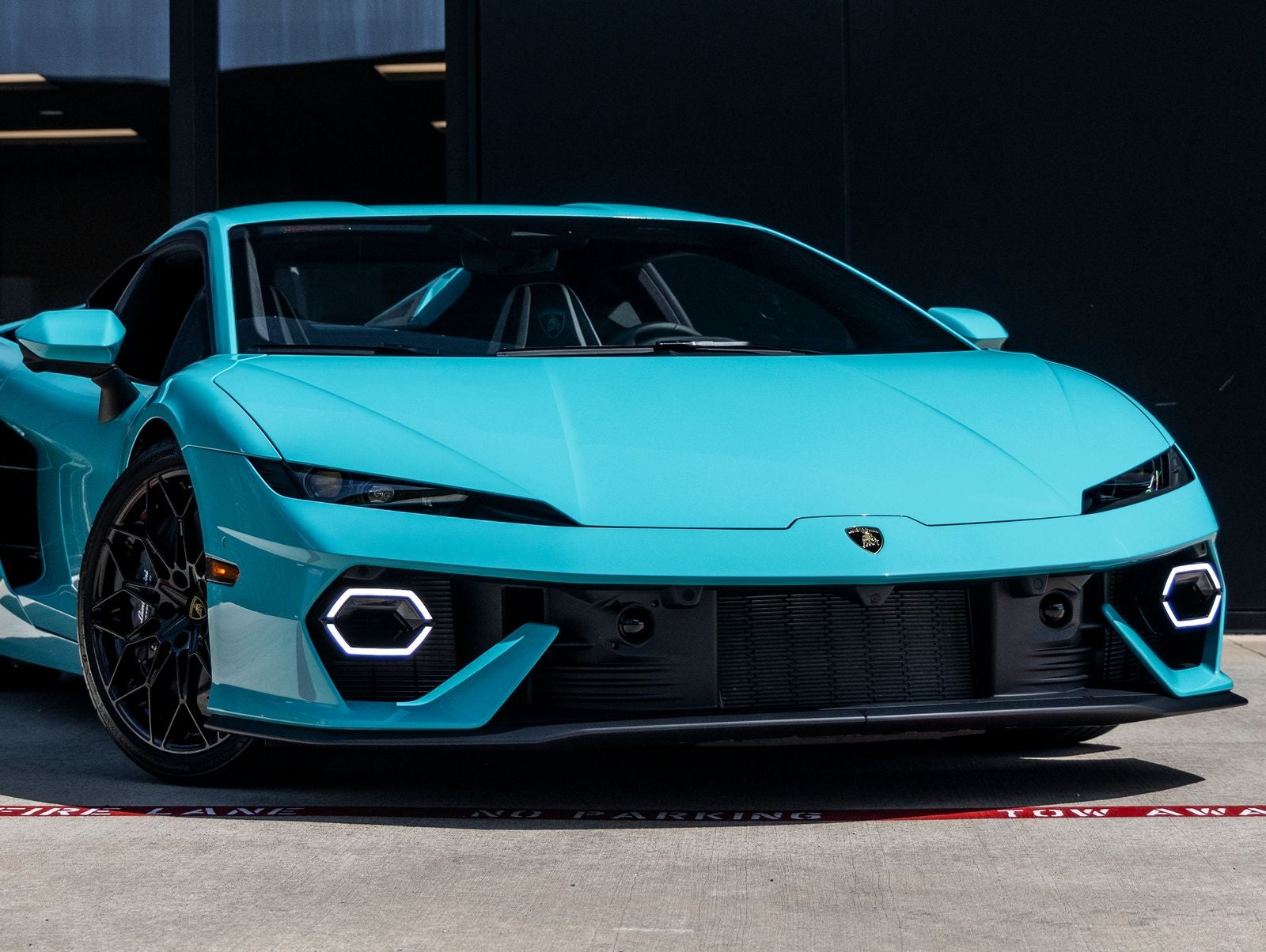 2026 Lamborghini Temerario Base