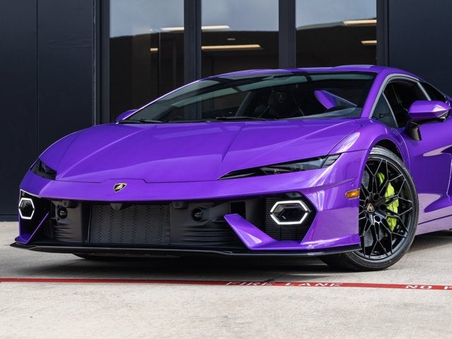 2026 Lamborghini Temerario Base