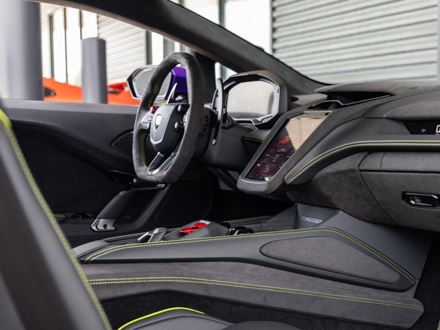 2026 Lamborghini Temerario Base