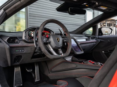 2026 Lamborghini Temerario Base
