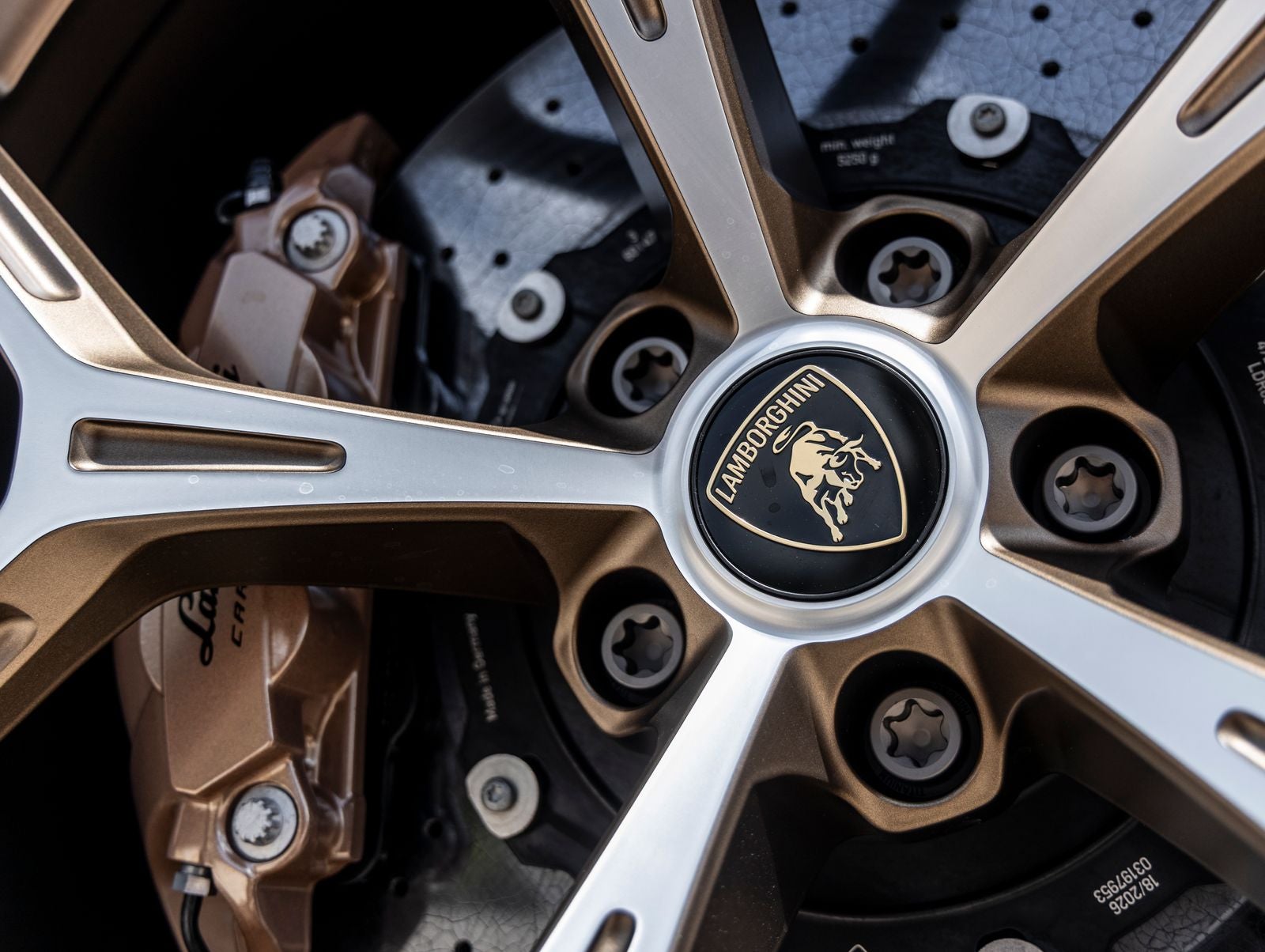 2026 Lamborghini Revuelto Base