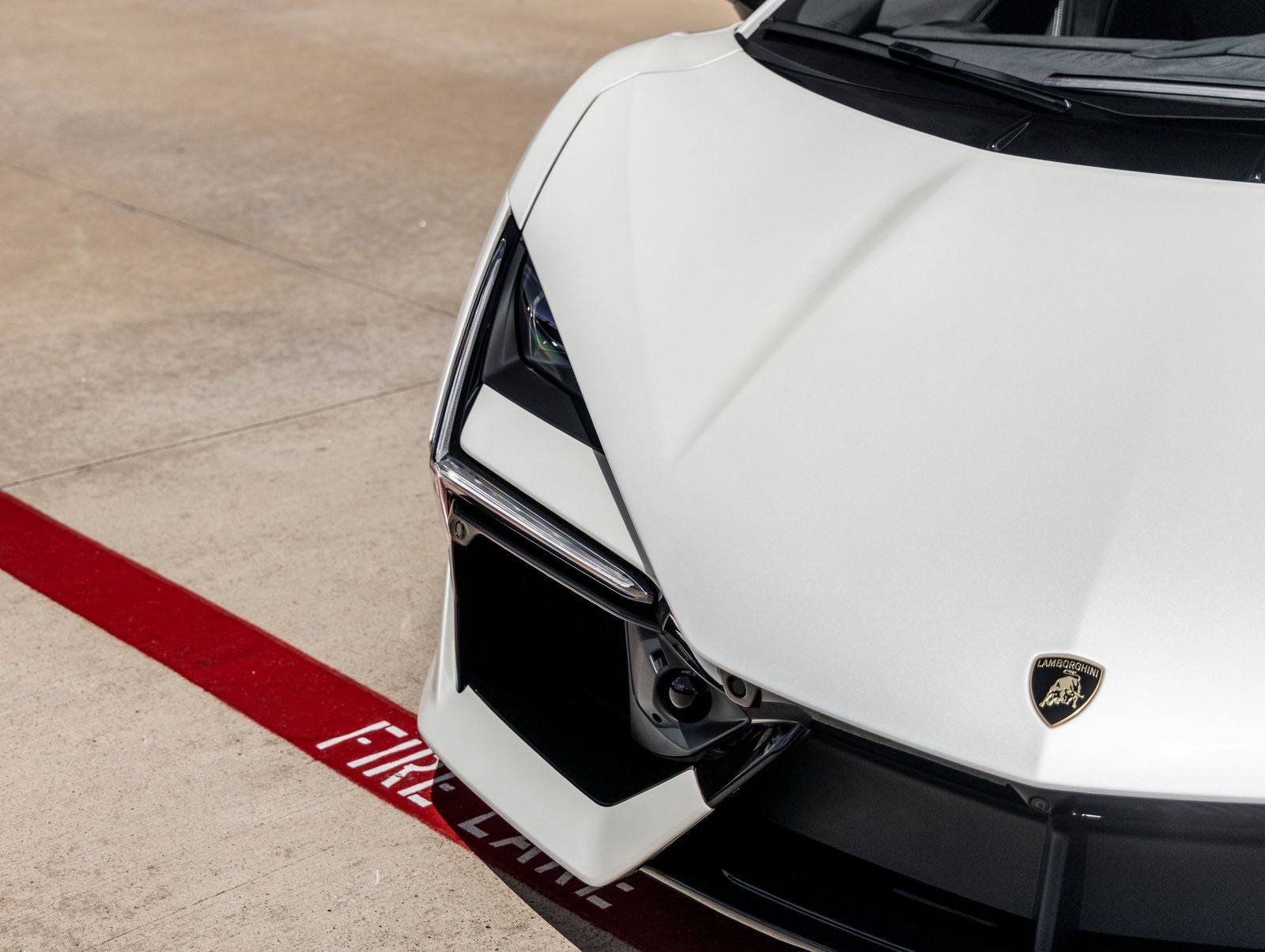 2026 Lamborghini Revuelto Base