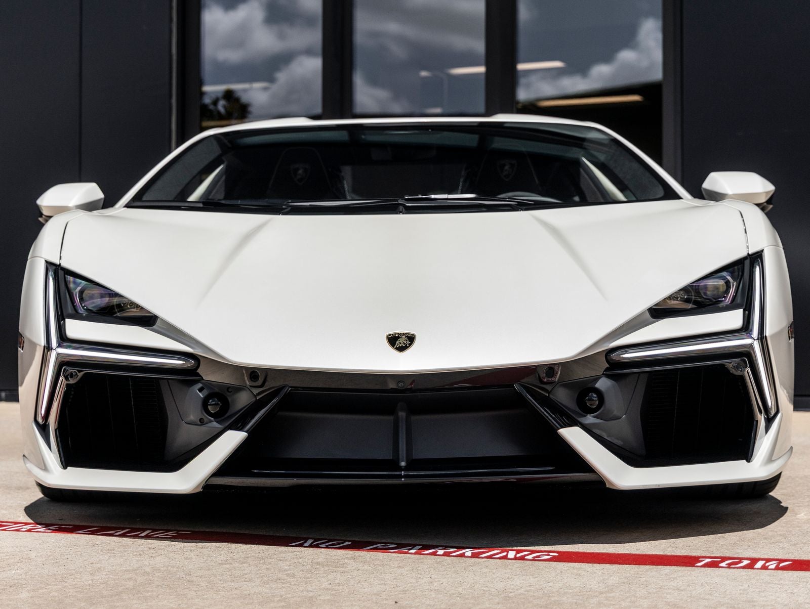 2026 Lamborghini Revuelto Base