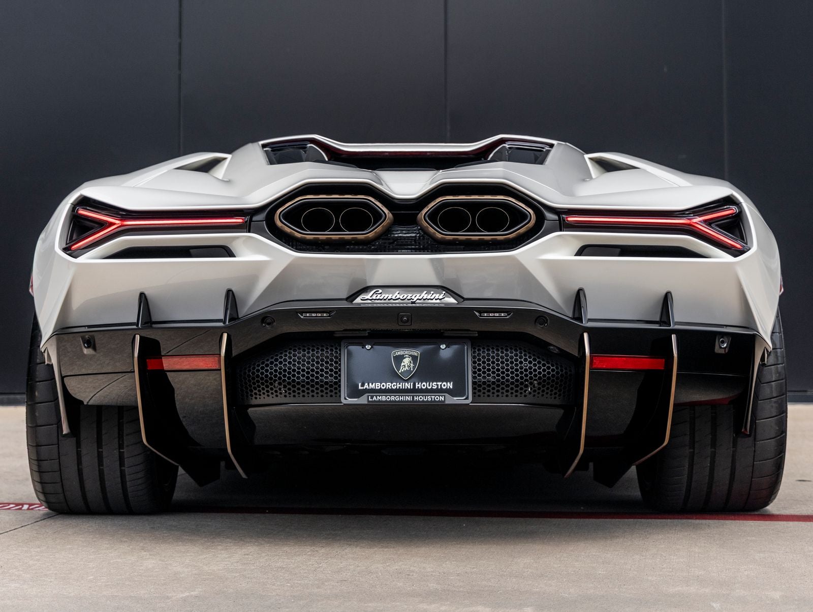 2026 Lamborghini Revuelto Base