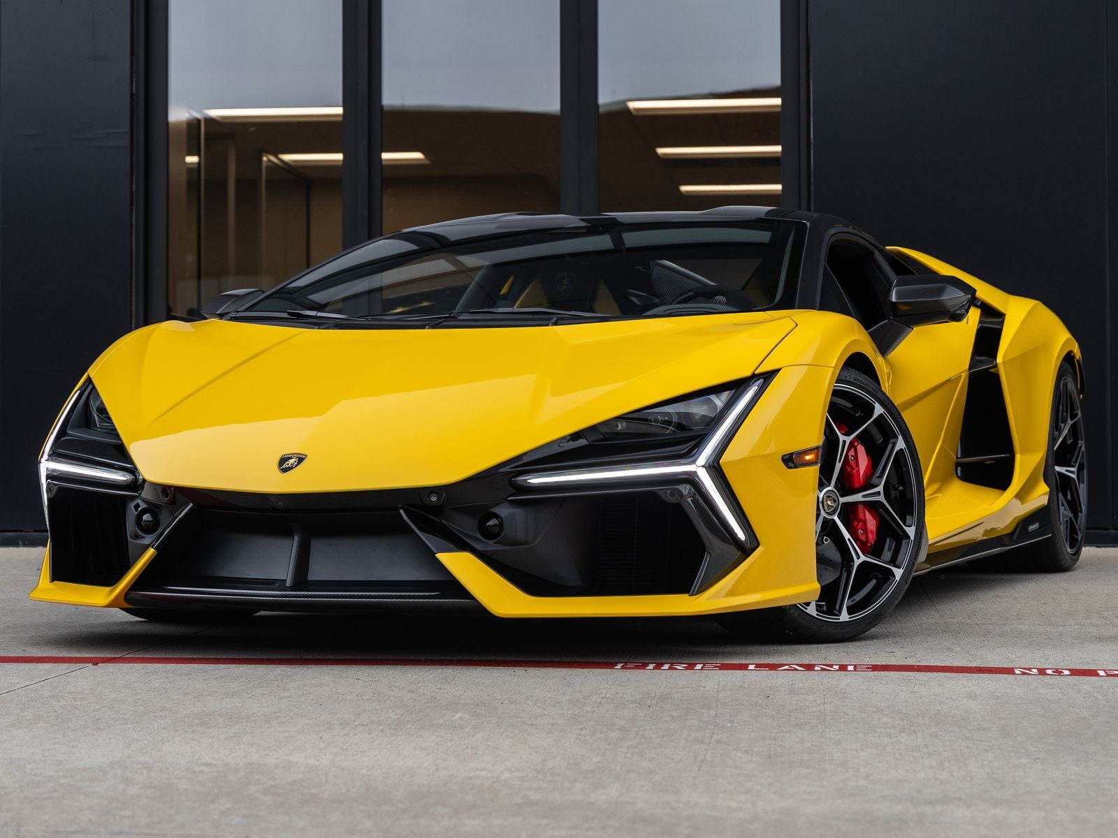 2026 Lamborghini Revuelto Base