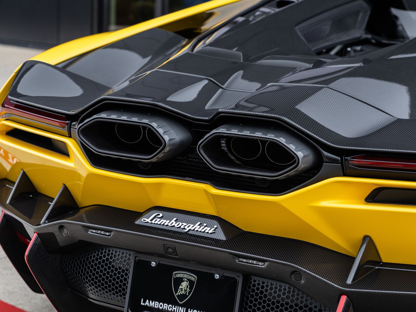 2026 Lamborghini Revuelto Base