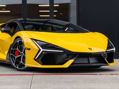 2026 Lamborghini Revuelto Base