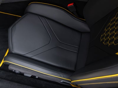 2026 Lamborghini Revuelto Base