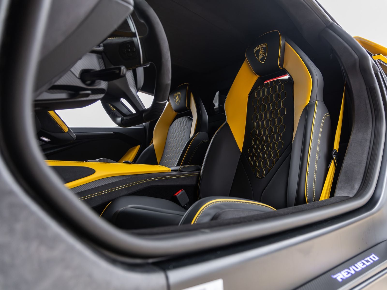 2026 Lamborghini Revuelto Base