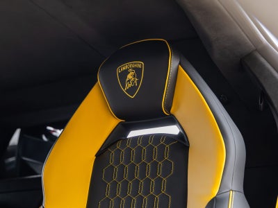 2026 Lamborghini Revuelto Base