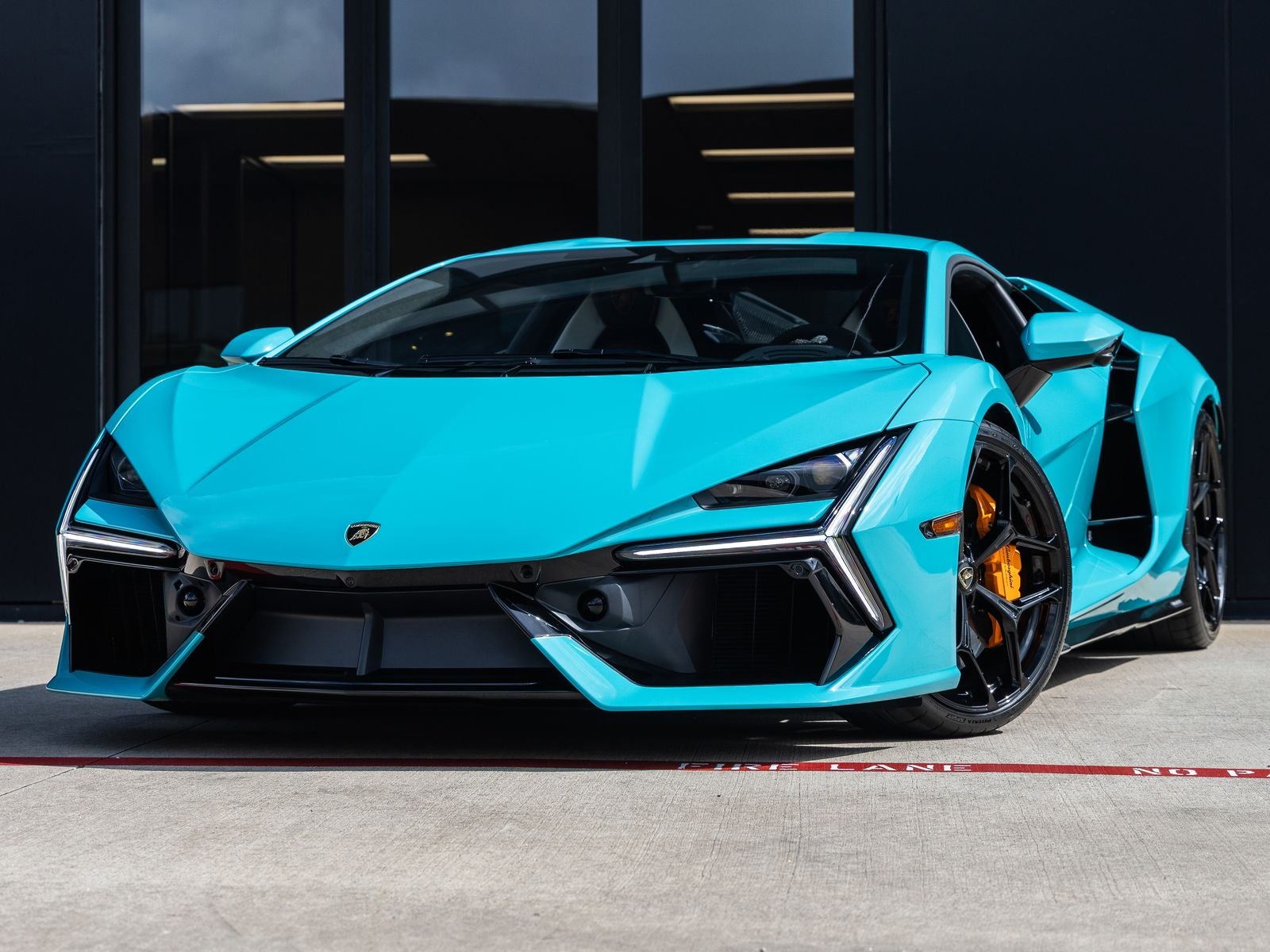 2026 Lamborghini Revuelto Base