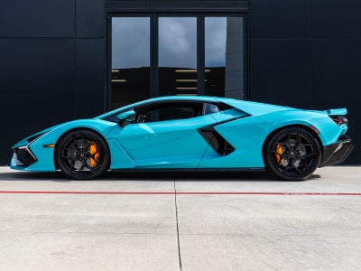 2026 Lamborghini Revuelto Base