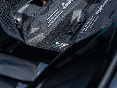 2026 Lamborghini Revuelto Base