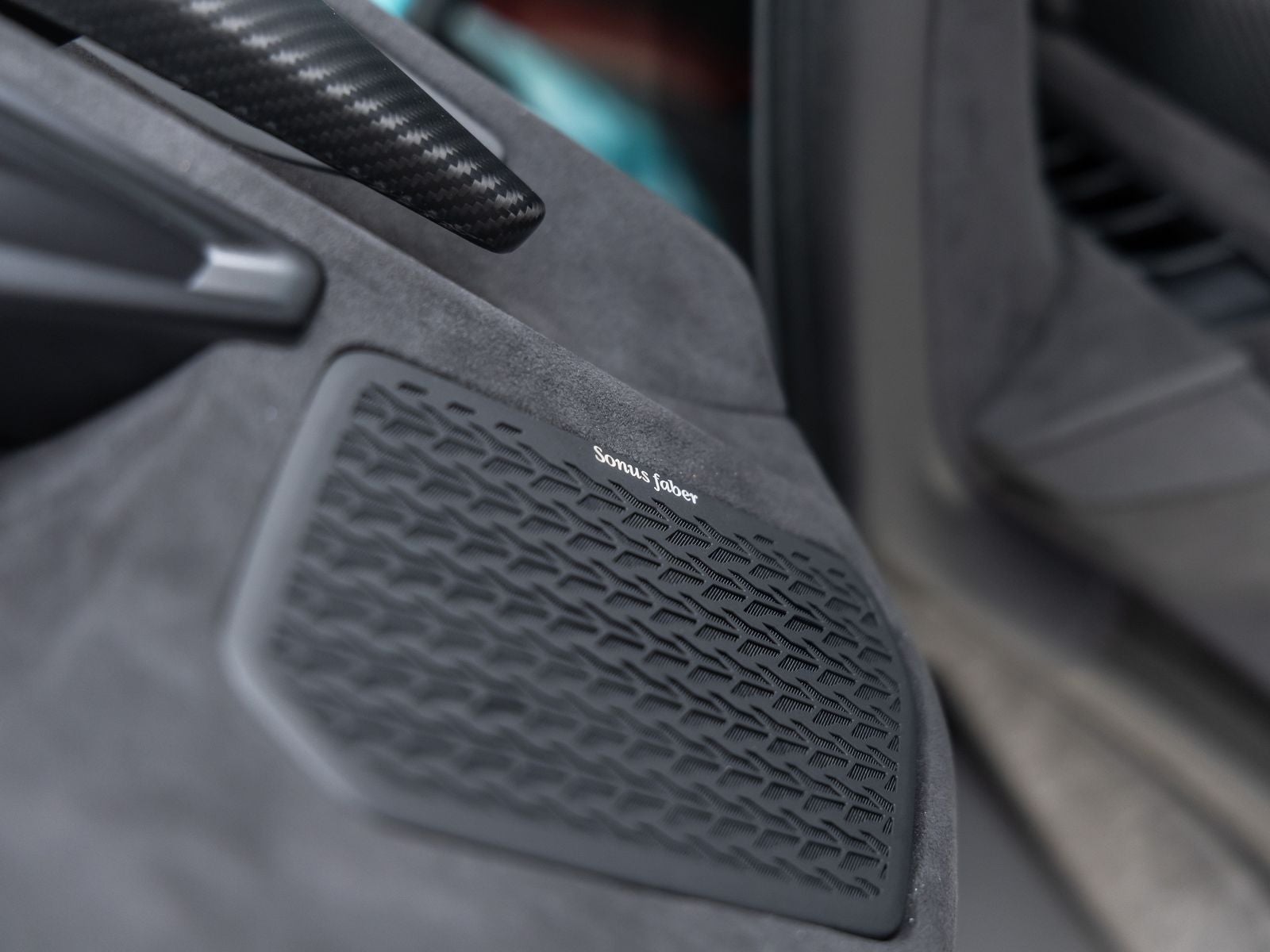 2026 Lamborghini Revuelto Base