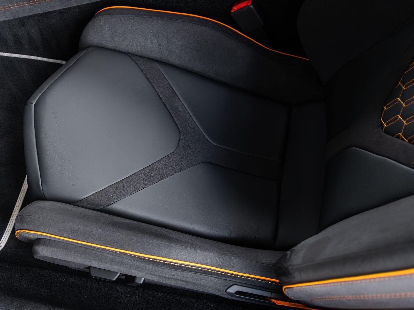 2026 Lamborghini Revuelto Base