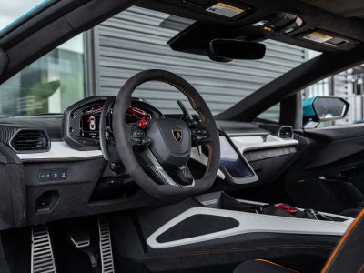 2026 Lamborghini Revuelto Base