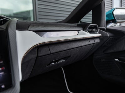 2026 Lamborghini Revuelto Base