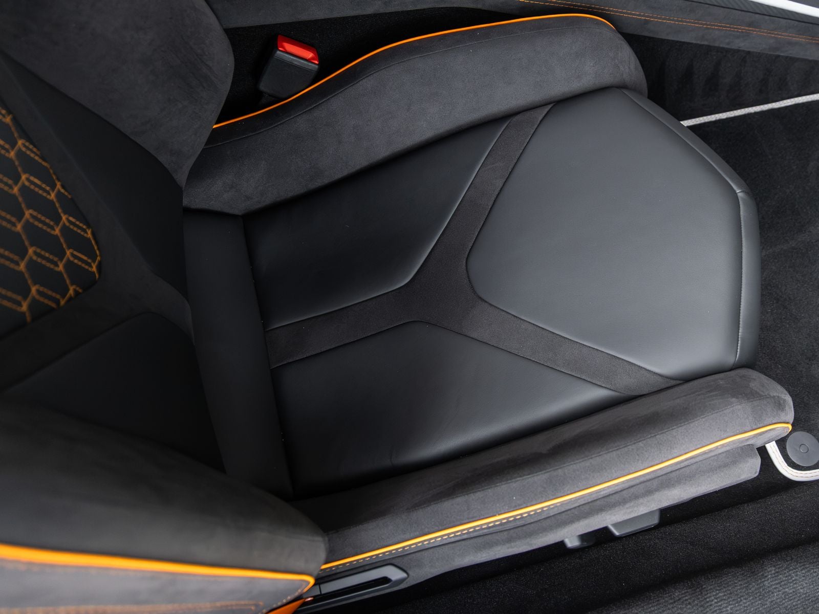 2026 Lamborghini Revuelto Base