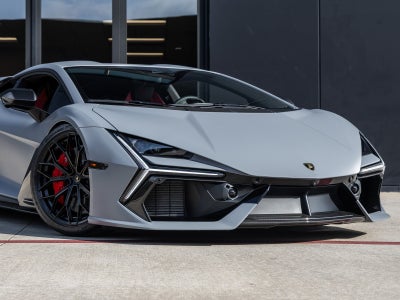 2024 Lamborghini Revuelto Base