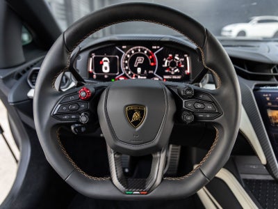 2024 Lamborghini Revuelto Base