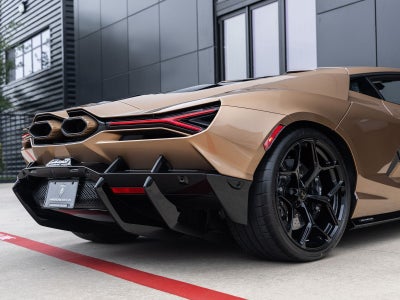 2026 Lamborghini Revuelto Base