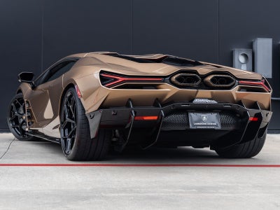 2026 Lamborghini Revuelto Base