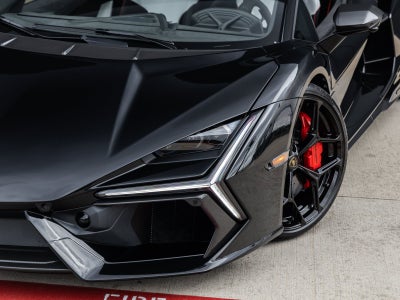 2026 Lamborghini Revuelto Base