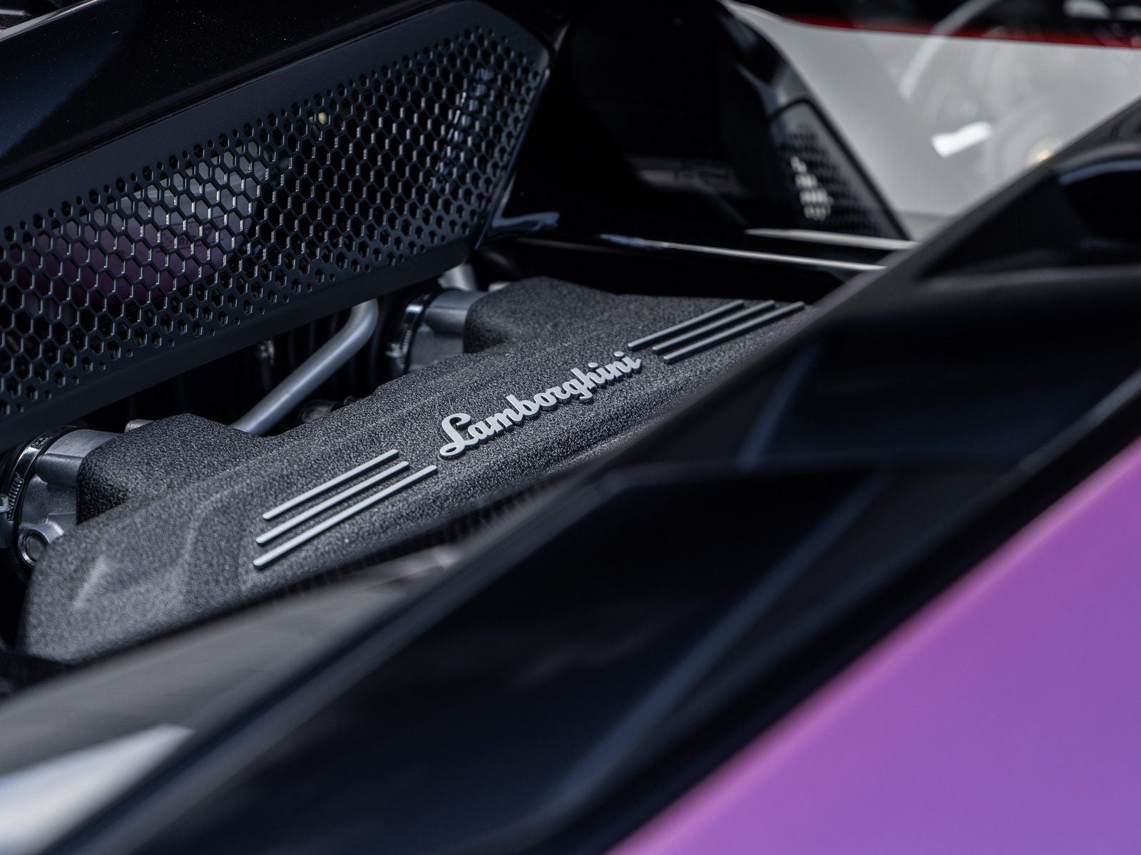 2025 Lamborghini Revuelto Base