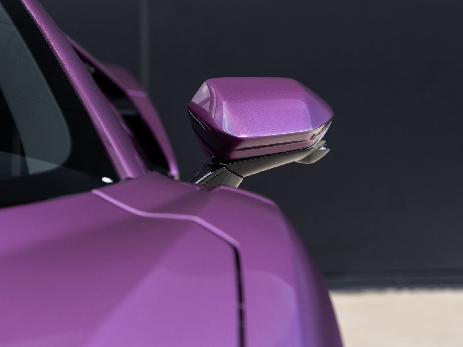 2025 Lamborghini Revuelto Base