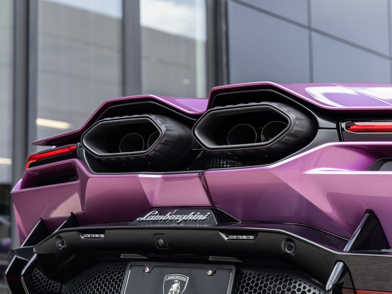 2025 Lamborghini Revuelto Base