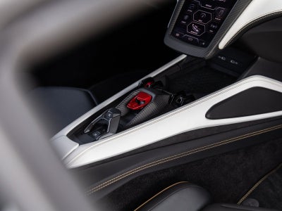 2025 Lamborghini Revuelto Base