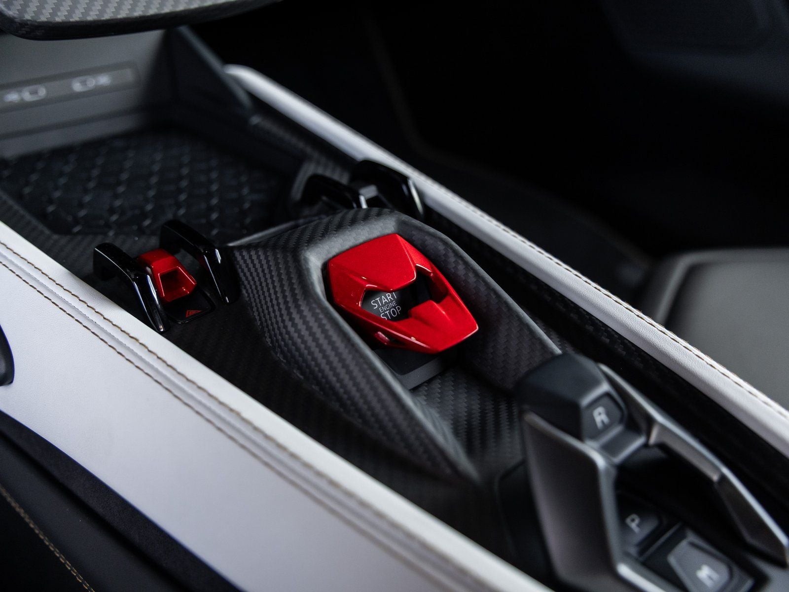 2025 Lamborghini Revuelto Base