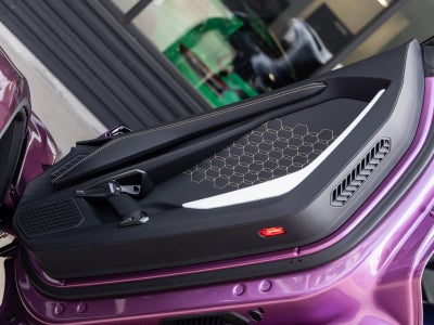 2025 Lamborghini Revuelto Base