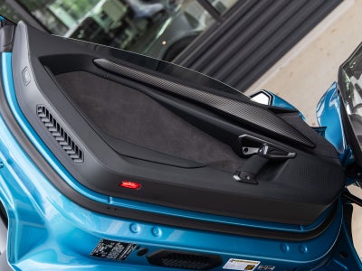 2025 Lamborghini Revuelto Base