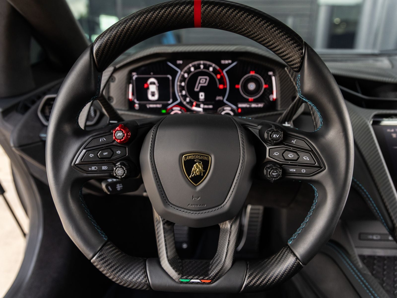 2025 Lamborghini Revuelto Base