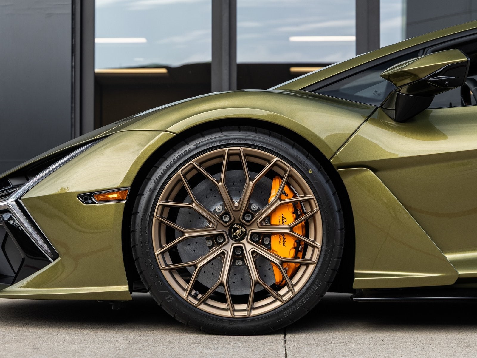 2026 Lamborghini Revuelto Base