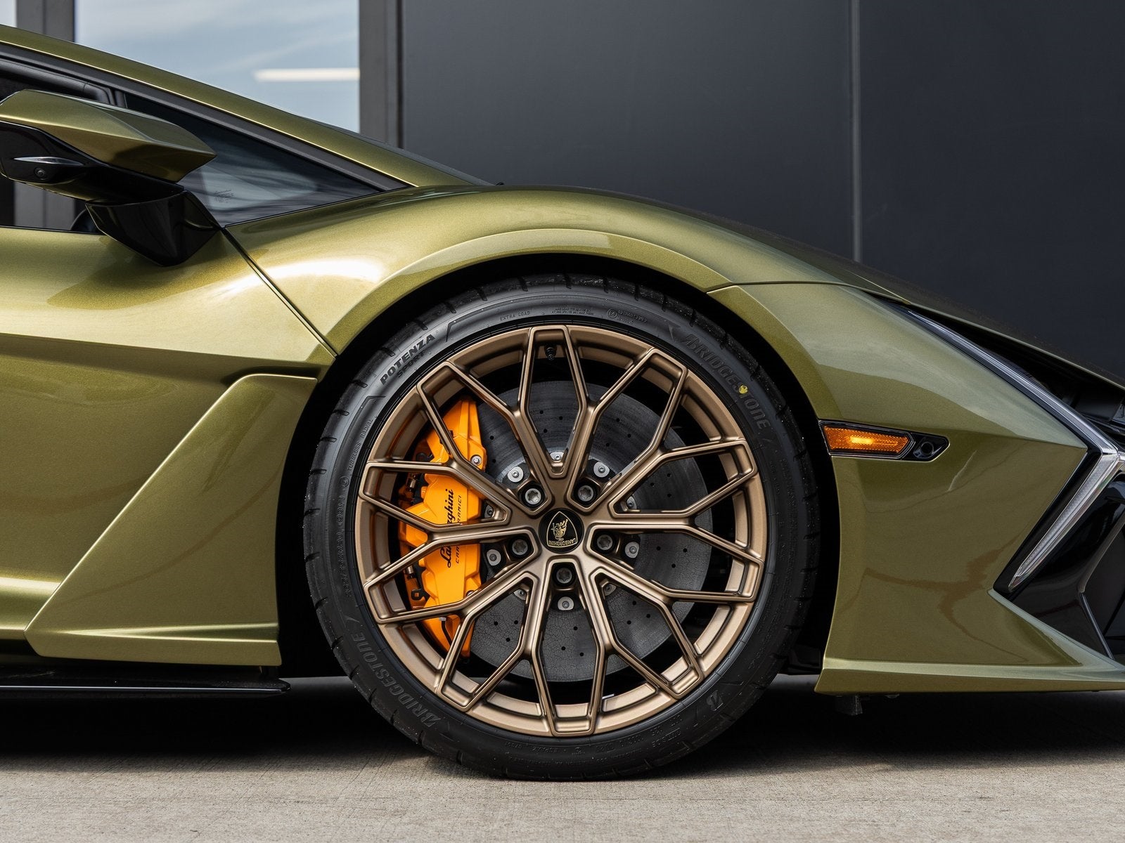 2026 Lamborghini Revuelto Base