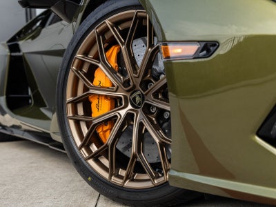 2026 Lamborghini Revuelto Base