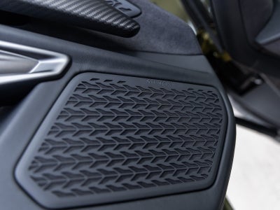 2026 Lamborghini Revuelto Base