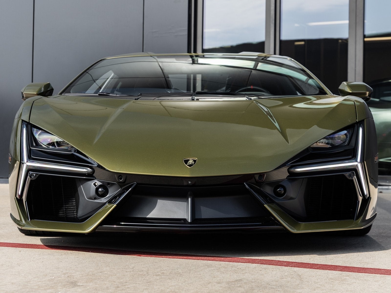 2026 Lamborghini Revuelto Base