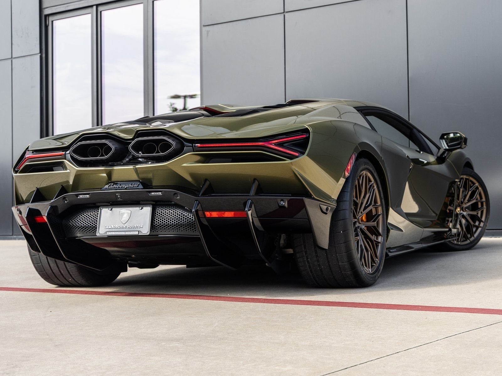 2026 Lamborghini Revuelto Base