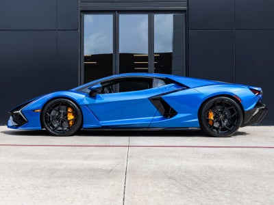 2026 Lamborghini Revuelto Base