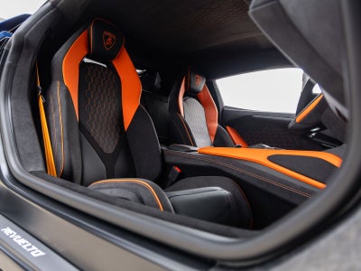 2026 Lamborghini Revuelto Base