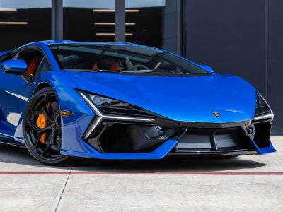 2026 Lamborghini Revuelto Base